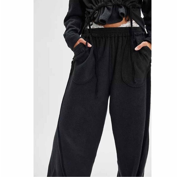Free people Chill Beat Lounge Pants size small NWOT - Picture 2 of 9